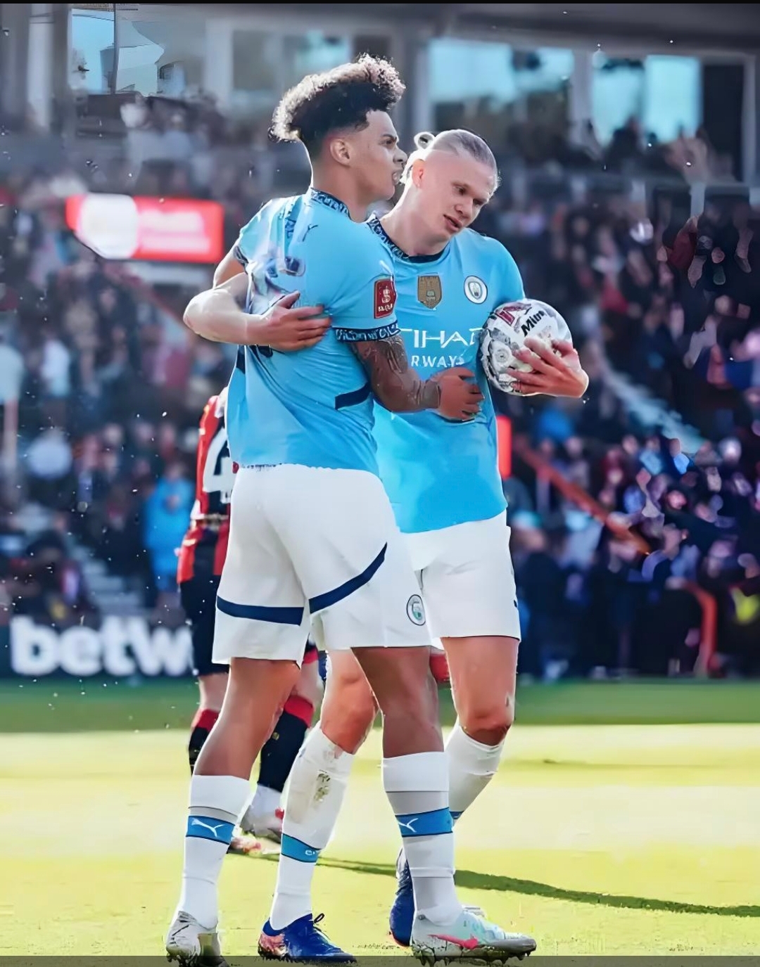 曼城战平本菲卡，博格巴补时绝平西甲